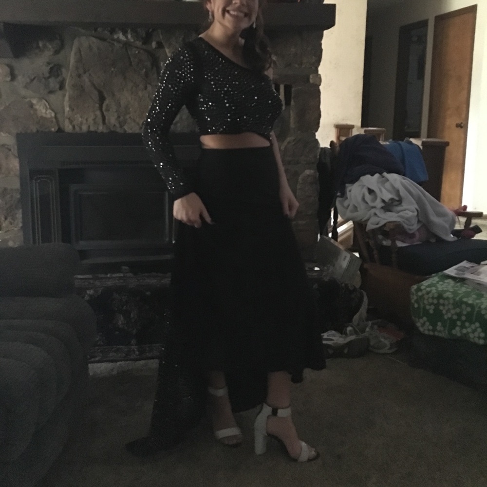 Prom Dress - Picture 3 of 3